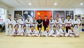 在眉山举办第十三届黑带研习班